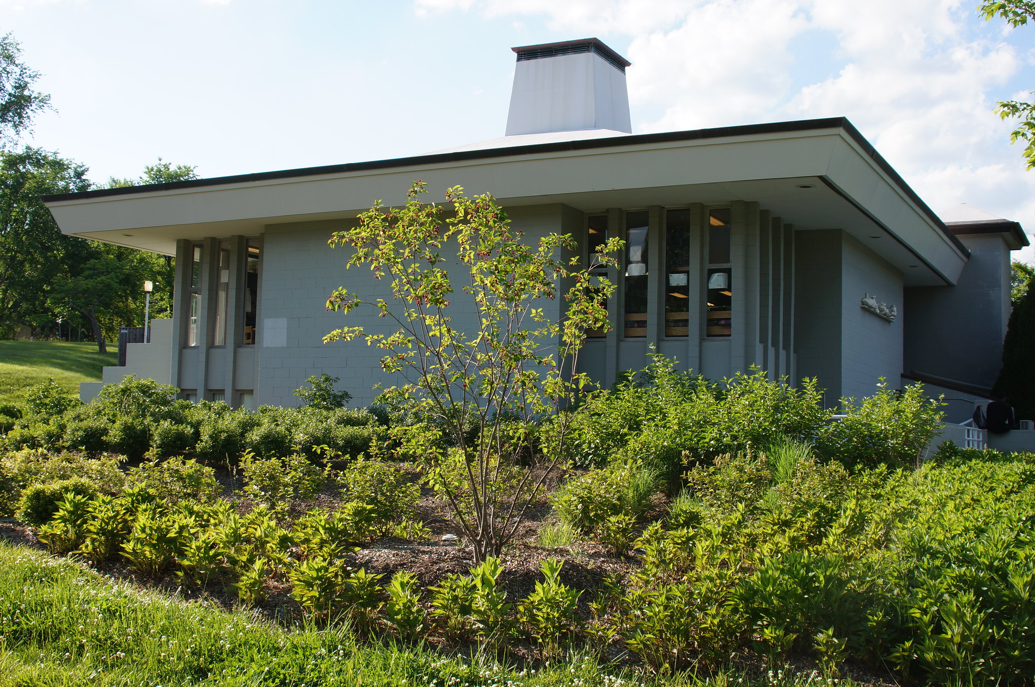 Exterior of the Aspen Hill Library